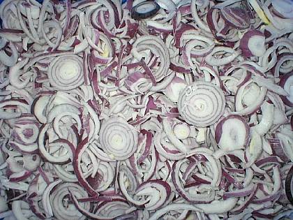 FROZEN VEGETABLES Sliced red onion